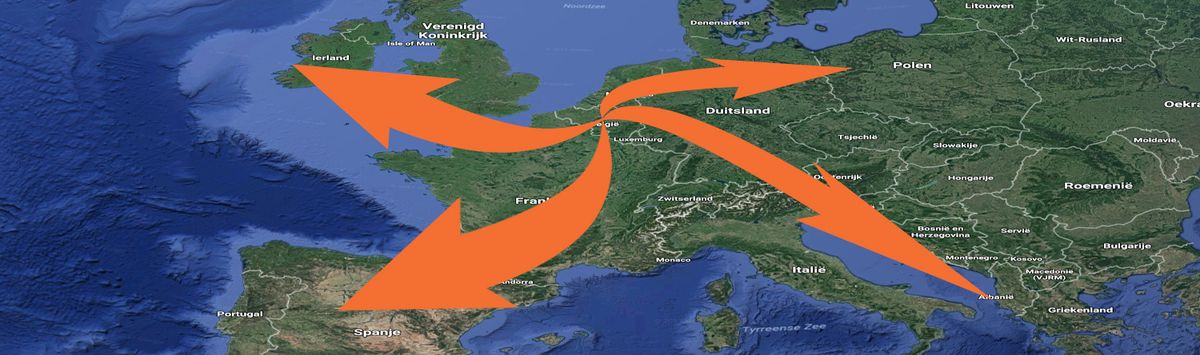 Kaart van Europa met oranje pijlen vanuit België naar Ierland, Spanje, Polen en Albanië